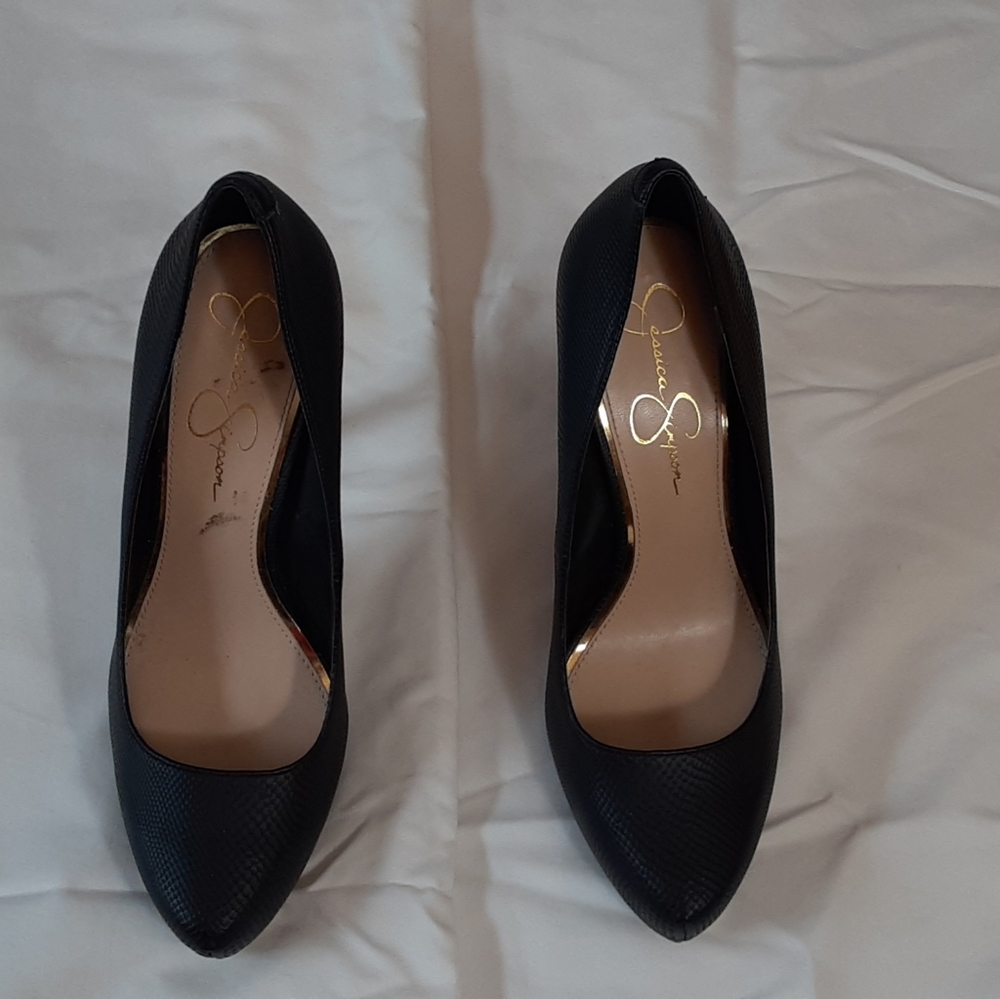 Jessica Simpson Black platform heels
